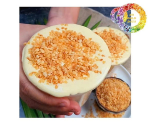 มะพร้าวอบกรอบหวานธรรมชาติ บรรจุภัณฑ์สุญญากาศ สำหรับส่งออก ขนมขบเคี้ยวสำหรับทำเบเกอรี่และท็อปปิ้งชานม - Product Image 1