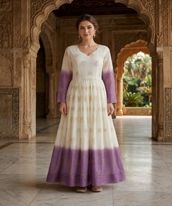 Elegante Vestido Bordado con Sombreados para Mujer, Traje Étnico de Boda, Largo hasta el Suelo, Mangas Largas, Cuello en V, 85544 KUMARI- KA-1264 - Product Image 1