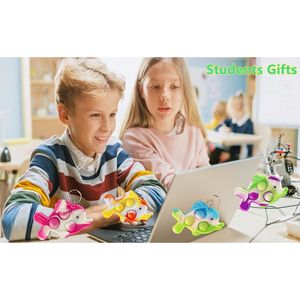 Confezione da 20 Portachiavi Pop Fidget a Forma di Pesce per Regali di Compleanno e Omaggi Estivi per Studenti - Product Image 3