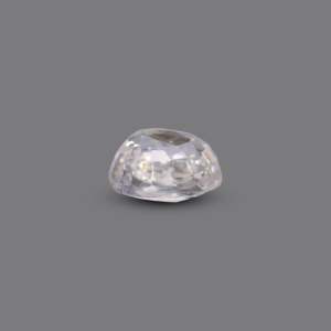 Sky Blue Handcrafted Trillion Cut Emerald Loose Gemstone 4.25 Carat for Fine Jewelry - Product Image 3