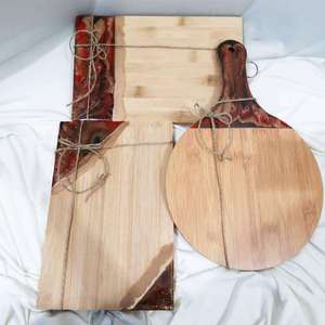 Tabla de Cortar Rectangular de Madera Azul Personalizable de Alta Calidad con Resina Epoxi, Bloque para Cortar Queso, Diseño de Río, Mejor Precio, En Stock - Product Image 3