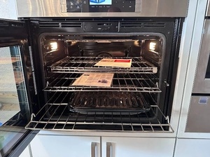 Horno Eléctrico de Pared Bosch Benchmark Series 30 de Convección Simple - Product Image 5