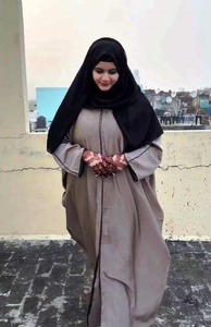 Ropa Tradicional Musulmana Elegante y Modesta para Mujer, Abaya con Encaje Hecho a Mano, Estilo Dubái - Incluye Accesorios - Product Image 3