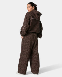 Conjunto Deportivo de 2 Piezas para Mujer, con Capucha, Estampado de Leopardo Marrón, Informal, de Felpa 100% Algodón de Primera Calidad, Transpirable y Ecológico - Product Image 5