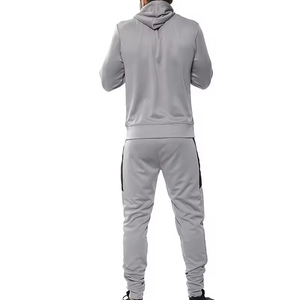 Conjunto Deportivo de Dos Piezas para Hombre, Marca Brandour, Sudadera con Capucha y Pantalones Joggers, Transpirable, Antibacterial, Resistente al Viento, Poliéster/Algodón - Product Image 3