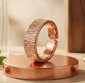 Bague ouverte en cuivre pur, texture écorce d'arbre vintage, surface en cuivre massif, bord plat, bague pour doigt unisexe, ayurvédique, thérapeutique, bio - Product Image 2