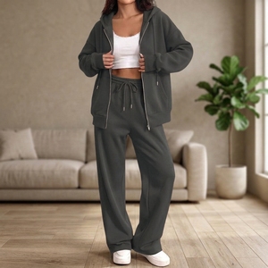 Conjunto deportivo informal para mujer con sudadera con capucha y cremallera y pantalones anchos - Product Image 5