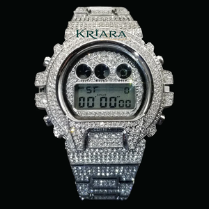 Montre à bracelet en moissanite de luxe la plus vendue pour le quotidien, les fêtes et la mode urbaine, disponible à la vente - Product Image 1