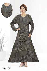 Robe Kaftan Jalabiya en tissu Alphine de qualité supérieure avec broderie - Product Image 2