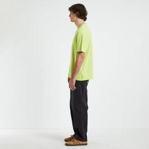 Camiseta personalizada de gran tamaño, tela de alta calidad, 100% algodón, impresión personalizada premium, para uso casual o streetwear, unisex. - Product Image 4