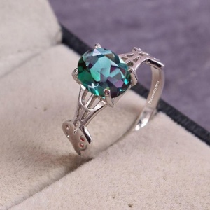 Vintage <b>Alexandrite</b>, Anniversary <b>Ring</b>, Sterling Silver, Oval Cut, Color Changing, Dainty <b>Ring</b> Anniversary Gift for Women - Product Image 6