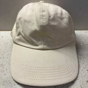 Casquette Trucker Unisexe Personnalisée en Coton 100% pour Voyage, avec Fermeture à Boucle Métallique en Tissu Standard, Quatre Saisons - Product Image 1