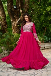 ชุดเดรส Anarkali ผ้าจอร์เจตต์ลายดาวสำหรับผู้หญิงรุ่นล่าสุด พร้อมงานปักเลื่อมและงานปักลายสไตล์อินเดียและปากีสถาน - Product Image 3