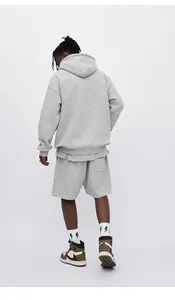 Conjunto de Sudadera con Capucha y Pantalones Cortos Deportivos para Hombre, Diseño Personalizado OEM, Ligero, Transpirable, Ecológico, con Cordón Ajustable - Product Image 5