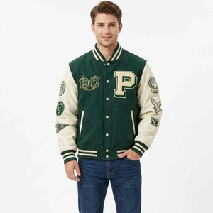 Veste universitaire pour homme en laine épaisse avec manches en cuir et patch en chenille, couleur vert et blanc, marque privée - Product Image 3