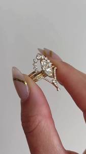 แหวนเพชรทรงมาร์คีส์ 2.01 กะรัต ผลิตในห้องปฏิบัติการ ดีไซน์เรียบหรู 3 วง ประดับเพชรแบบคลัสเตอร์ ทองคำแท้ 14K สำหรับผู้หญิง ดีไซน์แหวนแยกส่วน เหมาะสำหรับเป็นแหวนหมั้น เครื่องประดับชั้นดี - Product Image 5