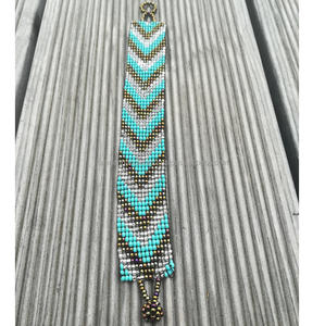 กำไลลูกปัดที่ทำด้วยมือสุดหรูสไตล์คลาสสิกพร้อมความหรูหราหรูหราและดูมีเสน่ห์เหนือกาลเวลาในลูกปัดทุกชิ้น - Product Image 3