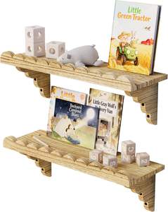 ชั้นวางของติดผนังไม้ลายสแกลลอป – ชั้นวางลอยขนาด 17 นิ้วพร้อมขายึดไม้ ติดตั้งง่าย ชั้นวางของติดผนังสไตล์เรียบง่ายสำหรับห้องนั่งเล่น - Product Image 1