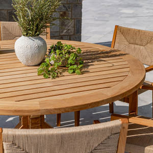 Mesa Redonda Moderna de Madera de Teca para Exteriores con Diseño de Patas Cruzadas, Exportador de Muebles de Lujo para Hogar y Restaurantes - Product Image 6