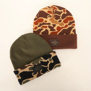 Gorros de Invierno Personalizados al por Mayor de Alta Calidad, Unisex, de Acrílico, con Diseño de Calavera, Etiqueta Tejida, Gorras de Punto, Gorro de Esquí, Bordado - Product Image 1