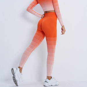 Ensemble de yoga côtelé sans couture pour femme à manches longues, tenue de sport deux pièces, vente chaude - Product Image 6