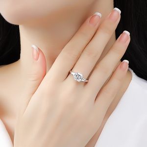 Anillo de tres piedras con diamante de corte Asscher de 1.01 CT, con baguette lateral, cultivado en laboratorio, con oro macizo de 10K, regalo sorpresa de cumpleaños para enamorados - Product Image 3