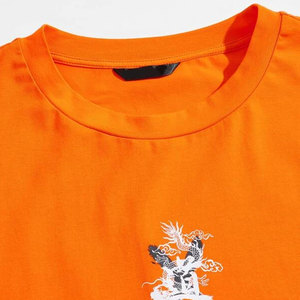 Camiseta Urbana con Estampado Gráfico, Cuello Redondo, Algodón Suave, Manga Corta, Estilo Holgado, Ropa Cómoda y a la Moda - Product Image 6