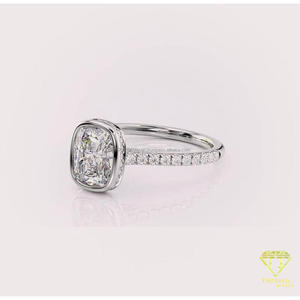 Anillo de compromiso con diamante cultivado en laboratorio de corte cojín y engaste biselado en oro blanco de 14K, con halo oculto, anillo de promesa y boda para mujer - Product Image 3