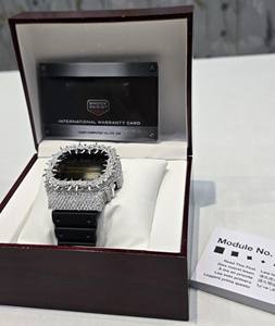 Boîtier de montre numérique en acier inoxydable Thorn Buss DW5600 avec lunette en diamant Moissanite VVS, certifié GRA, testeur de diamant inclus, édition limitée, design tendance - Product Image 2