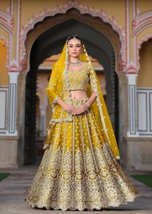 Lehenga Choli Moderno Semisellado con Bordado de Piedras para Bodas, Diwali y Fiestas - Product Image 5