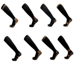 Chaussettes de sport personnalisées en gros, chaussettes OEM pour hommes en polyester, design personnalisé, prix de gros BY BS - Product Image 1