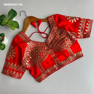 Vêtements occasionnels en soie avec broderie Gota Kutchhi originale faite à la main et collection de blouses à manches courtes, achat en ligne, mode féminine Inde - Product Image 3
