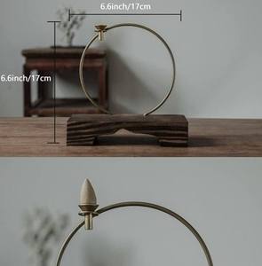 Mabkhara en bois rond artisanal avec couvercle en filigrane métallique orné d'une finition antique pour Oud et résine - Product Image 2