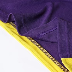 Camiseta de Fútbol Morada de Manga Corta con Cuello Redondo, Absorbente de Humedad, 100% Poliéster, para Hombre Adulto, Corte Regular, Estampado Sublimado - Product Image 6