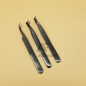 แหนบต่อขนตา Volume Lash สีดำพลาสม่า 65 90 องศา ปลายเรียวเล็ก ผลิตจากเหล็กกล้าไร้สนิมญี่ปุ่น รับทำโลโก้ตามสั่ง - Product Image 6