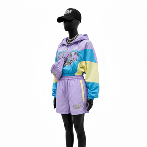 Conjunto corto cortavientos de poliéster y nailon premium para mujer, diseño de paneles en bloques de color, forro suave, logotipo bordado personalizado, talla grande - Product Image 5