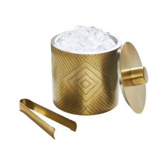 Seau à glace artisanal en acier inoxydable finition or, accessoire de bar pour la maison, les hôtels, les restaurants et les événements, refroidisseur à champagne et vin - Product Image 1