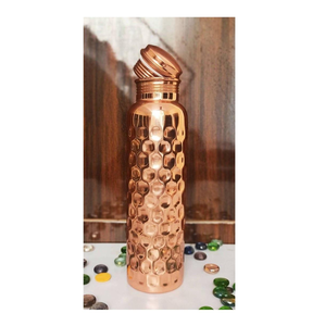 Bouteille d'eau en cuivre pur écologique personnalisée fabriquée en Inde, bouteille d'eau en cuivre pur faite à la main - Product Image 1