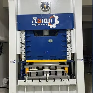 Presse à conteneurs en aluminium entièrement automatique à grande vitesse 60 PPM, qualité industrielle, 440V, 30HP, machine de fabrication de barquettes alimentaires argentées - Product Image 1