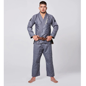 Kimono de karaté durable en toile 100 % coton, poids lourd, conçu pour l'entraînement et les tournois - Product Image 5