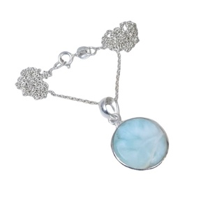 Colgante de cadena de plata esterlina 925 Larimar azul Natural de estilo bohemio con o sin cadena forma redonda joyería hecha a mano regalo para ella - Product Image 1