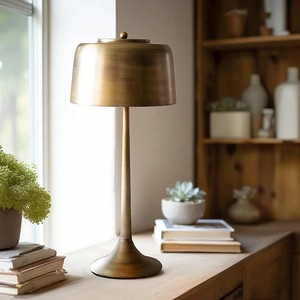 Lampe de table ronde moderne de luxe en aluminium doré - Lampe décorative d'accentuation de style indien pour la maison - Product Image 6