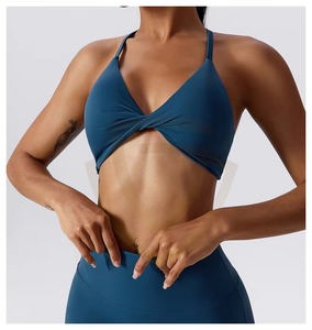 Soutien-gorge de sport de haute qualité en gros, design tendance pour la gym, respirant, avec logo frontal, dernière collection pour activités sportives en extérieur - Product Image 1