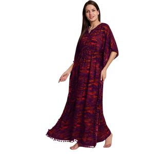 Robe longue kaftan pour femme à imprimé abstrait violet, douce et confortable, idéale pour se détendre - Product Image 1
