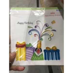 Carte d'anniversaire 3D faite à la main en quilling de papier avec motif cupcake et ballon, estampage doré, en boîte, souvenir artisanal DIY - Product Image 1