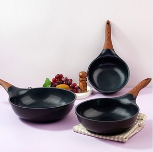 Padella Wok Aluart WT – Nera + Oro Perlato - Product Image 3