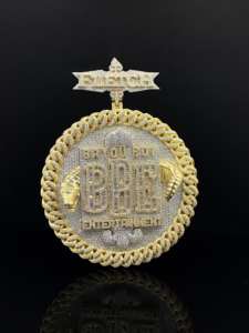 Colgante Personalizado para Hombre, Estilo Hip Hop, con Diamantes, Chapado en Oro, Aleación, Diseño Urbano - Product Image 2