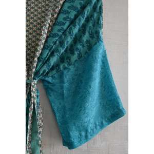 Kimono largo bohemio de seda con patchwork, talla grande, transpirable, para otoño, hecho a mano, bata nupcial estampada para descansar - Product Image 4