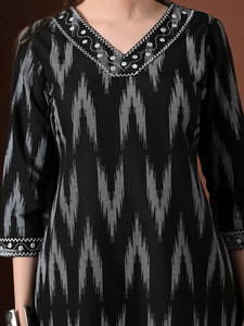 <b>Women</b> Black Gray Digital Print Cotton <b>Kurta</b> Set Regular Fit Knee-Length Traditional Casual India Pakistan All Seasons Quick Dry - Product Image 5