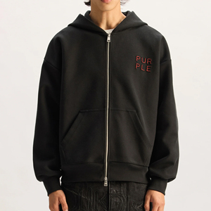 Vente en gros de sweats à capuche de marque de haute qualité, à fermeture éclair, coupe oversize, avec poche kangourou, appliqué intégré et surpiqûres contrastées, couleur violet - Product Image 2